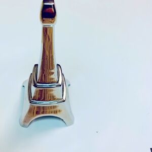 Silver Metal Eiffel Tower paperweight Figurine shelf desk decor